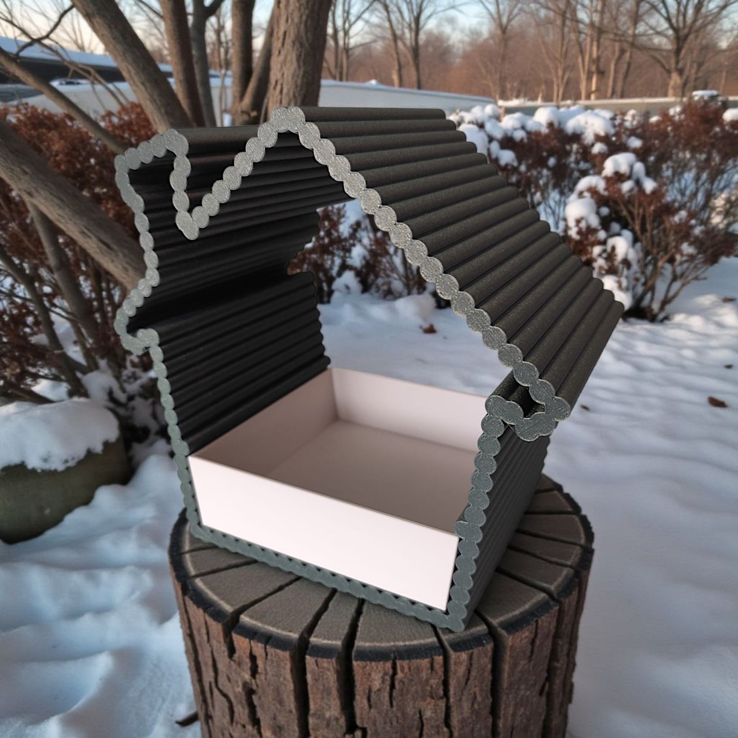 Rillet fuglefoderhus med udtagelig foderskuffe