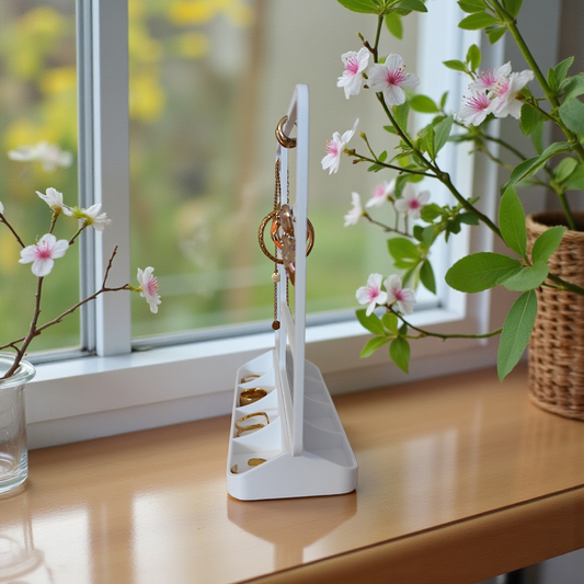 Moderne smykke-organizer