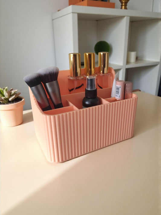 Rillet makeup-organizer med seks rum