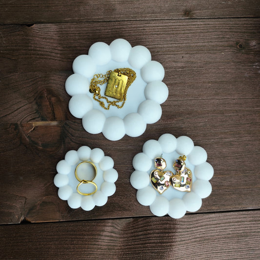 Perleformet smykkebakke